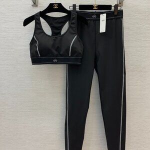 ALO Yoga Women's Black Intimates Set Sz L